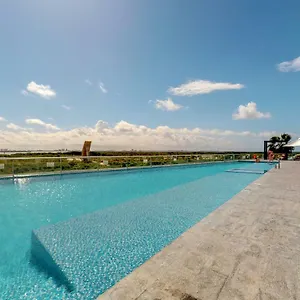 Malecon 601 , Cancun Mexico